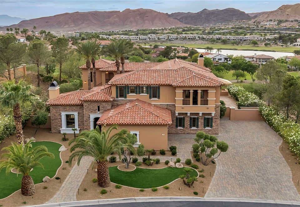 1st image of 7 Costa Del Sol Ct