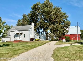 7897 S Grove Rd, Dewitt, MI 48820