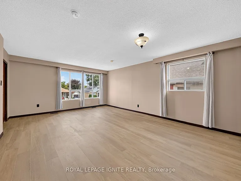 88 S Edgely Ave #UPPER — Photo 12