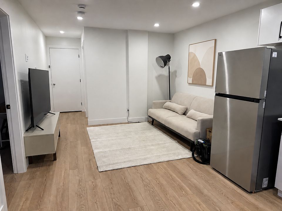 1st image of 7586 2nd St