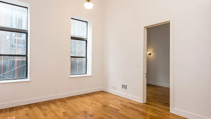 Rented by Nooklyn NYC LLC | media 38