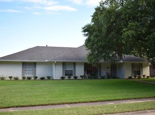 8622 Rampart Pl, Shreveport, LA 71106