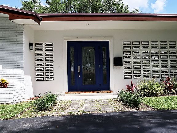 4th image of 8121 SW 164th St