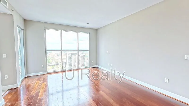 1 bed, 1.0 bath, 759 sqft, $1,895 — Photo 2
