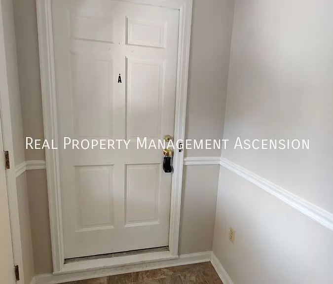 5709 Jana Ln #A — Photo 17