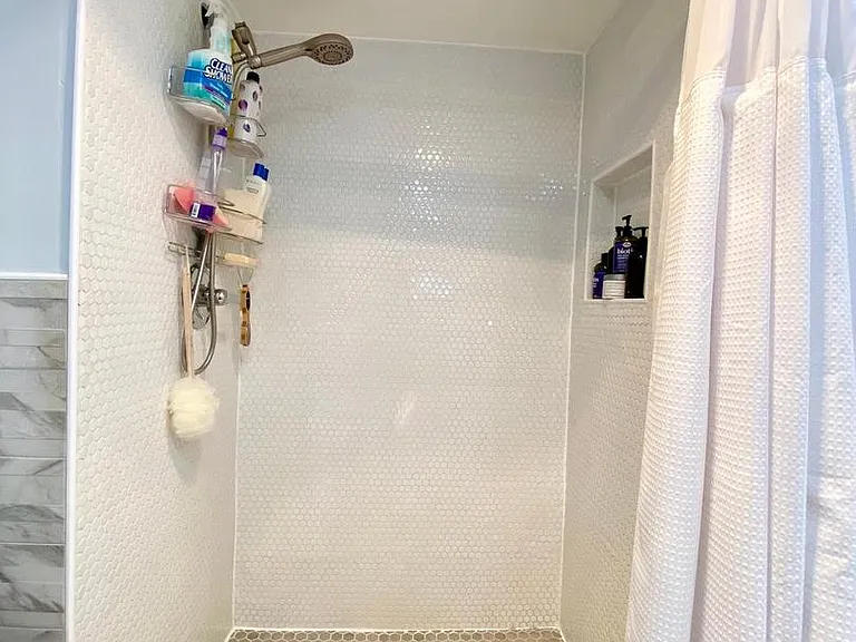1301 N Ct #812 — Photo 32