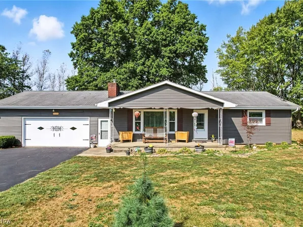 1837 Lower Elkton Rd, Columbiana, OH 44408