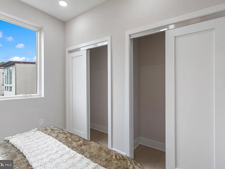 1516 E Capitol St NE #10 — Photo 21