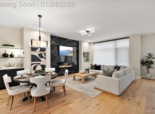 104 N Center Cv, Northville, MI 48167