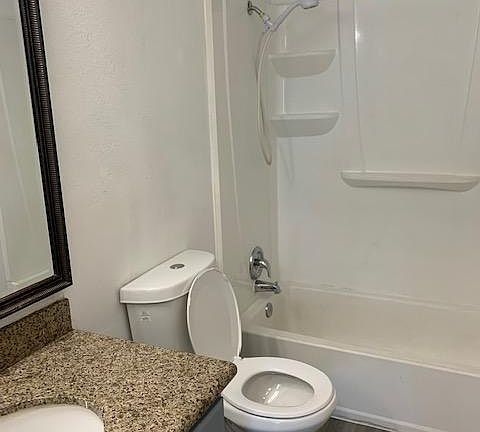 4th image of 7730 Secret Shore Dr Unit 204