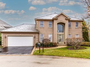 7 Carlton Ct, Inverness, IL 60010