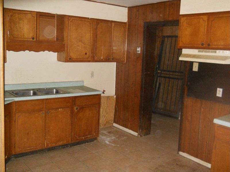 1st image of 2926 Armistead Ave