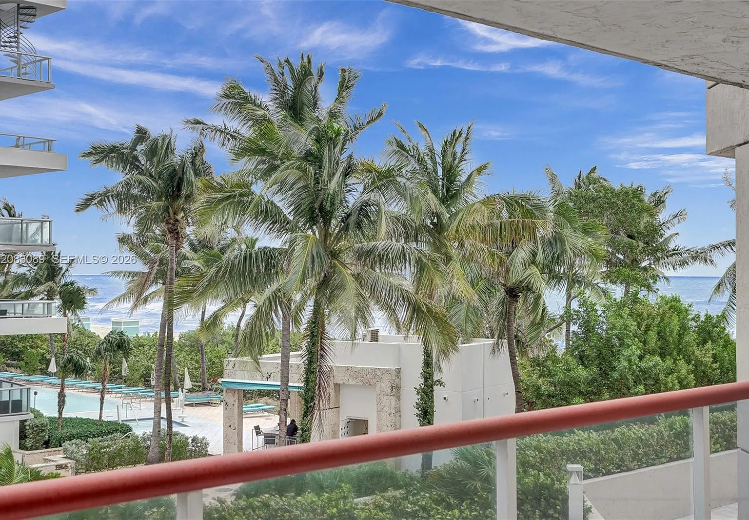 The Sterling Condo — Photo 1