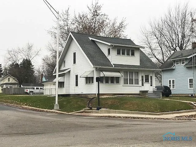 1140 Jefferson Ave photo 1