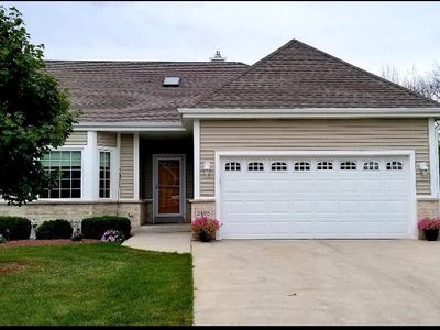 2488 Stoney LANE, Grafton, WI, 53024