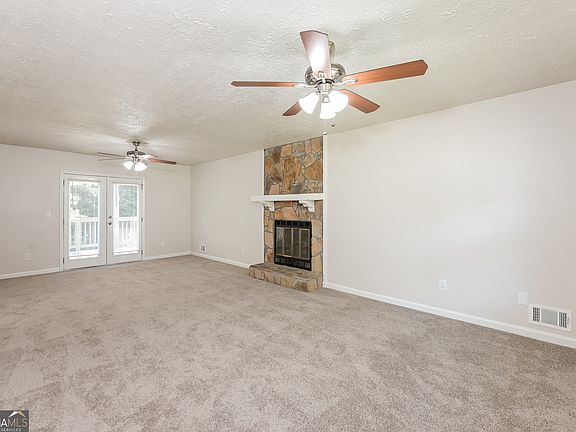 2nd image of 2808 Porter Dr