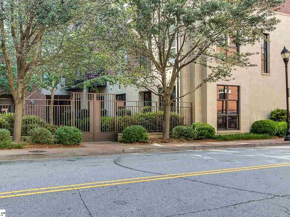 1st image of 224 S Laurens St Unit 207L