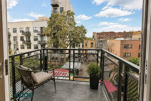 104 Linden Blvd #2D Photo 1 104 Linden Blvd #2D Photo 1