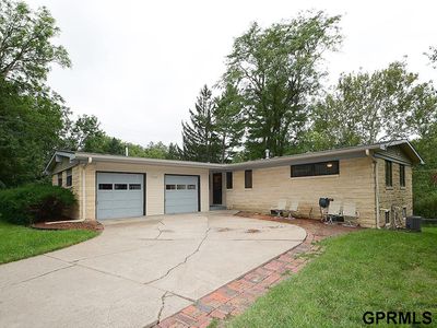 933 Moraine Dr, Lincoln, NE, 68510