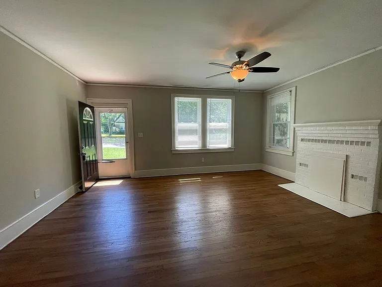 3303 Abingdon Rd — Photo 42