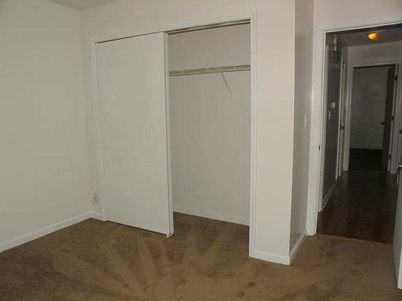 bedroom closet sizes