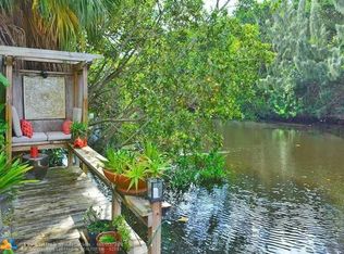 2417 NW 9th Ter, Wilton Manors, FL 33311