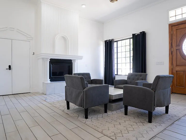 5102 W Osborn Rd — Photo 22
