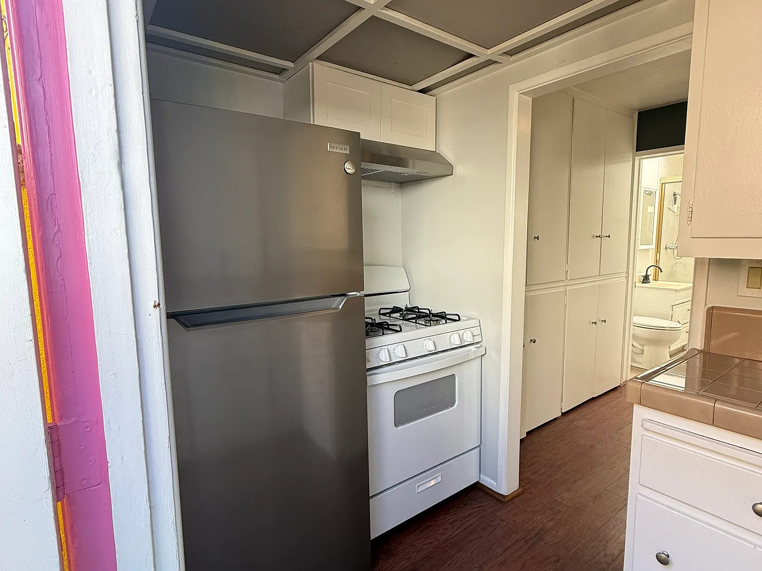Studio, $2,600 — Photo 3