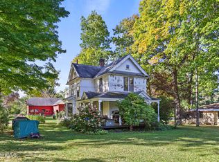 1081 West St, Pittsfield, MA 01201