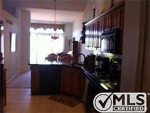 5th image of 1932 Wentworth Dr