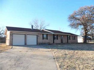 161 N Triple X Rd, Choctaw, OK 73020