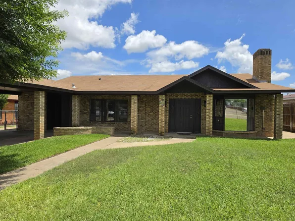 2915 E Elm St, Laredo, TX 78043
