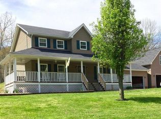 2396 Sycamore Rd, Culloden, WV 25510