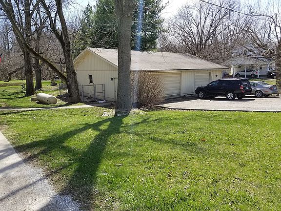 3 car, double deep garage