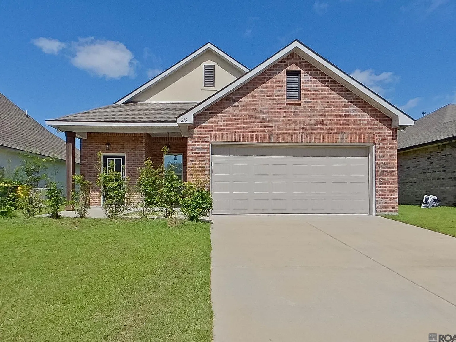 4 bed, 1487 sqft, $2,045 — Photo 1