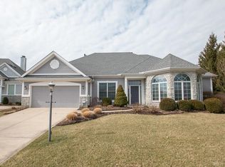 7400 Forest Creek Dr, Dayton, OH 45459