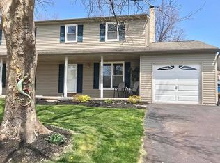 2827 Truman Dr, Hatfield, PA 19440