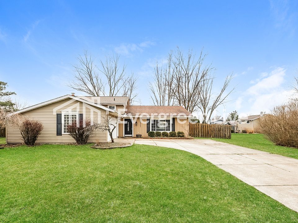 1st image of 20567 Hemlock Cir