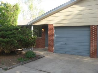 9840 W Jewell Pl, Lakewood, CO 80227