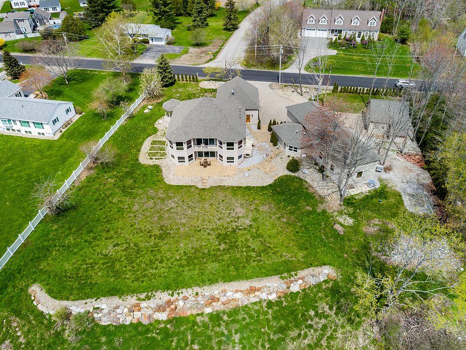 1st image of 87 Waldo Ave