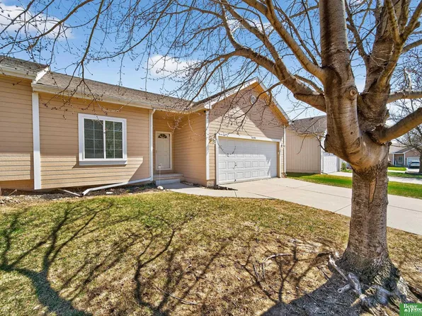 5059 N 154th St, Omaha, NE 68116