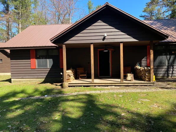 6310 Ward Rd, Orchard Park, NY 14127