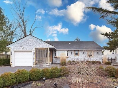 26 Dolores Dr, Valley Stream, NY, 11581