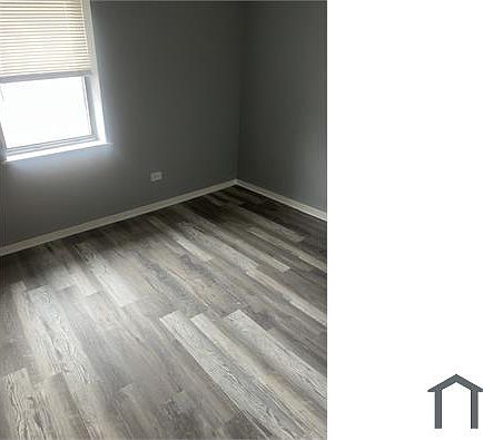 2nd image of 6032 S Rhodes Ave APT 2