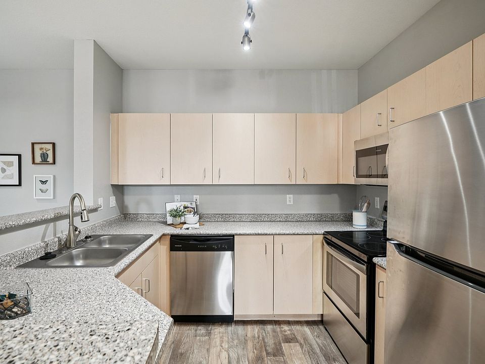 Palladia - Kitchen
