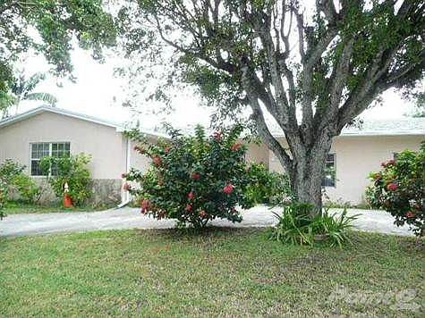 1st image of 19811 Bel Aire Dr