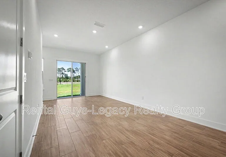 5423 Bramhall Rd — Photo 10