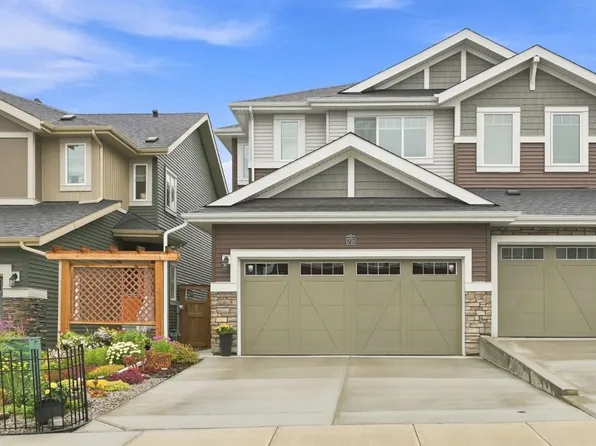 75 E Sundown Close, Cochrane, AB T4C 2T3