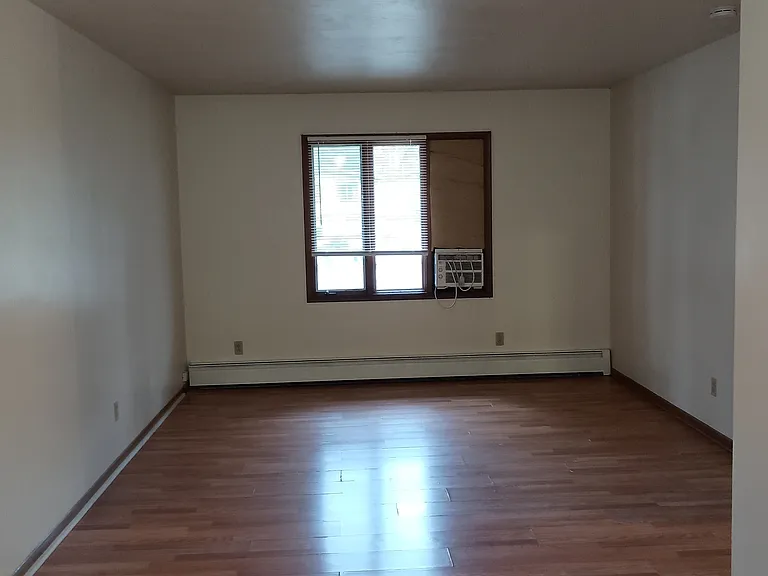 14425 Lakeshore Dr #2 — Photo 6