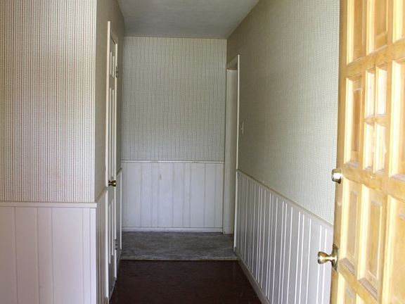 3rd image of 1314 E Buckley St